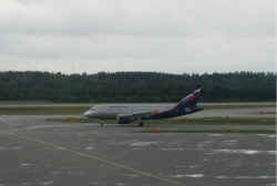 AeroflotAirbusA319d.JPG (126647 byte)